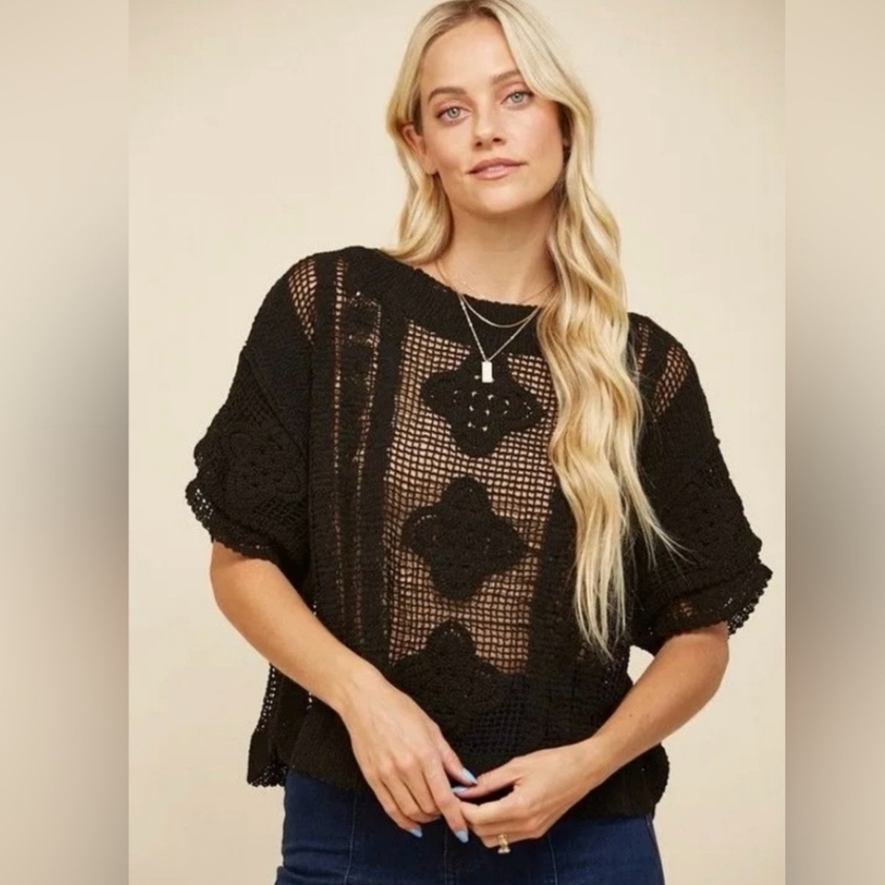 Black Crochet Knit Short-Sleeve Sweater Top - Women